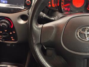 Toyota Aygo 1.0 X-Play - Image 9