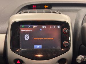 Toyota Aygo 1.0 X-Play - Image 12