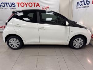 Toyota Aygo 1.0 X-Play - Image 3