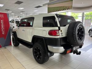 Toyota FJ Cruiser FJ Cruiser - Image 10
