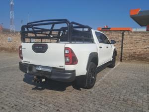 Toyota Hilux 2.8GD-6 double cab 4x4 Legend auto - Image 2