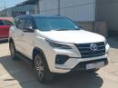 Thumbnail Toyota Fortuner 2.4GD-6 manual