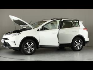 Toyota RAV4 2.0 GX - Image 27