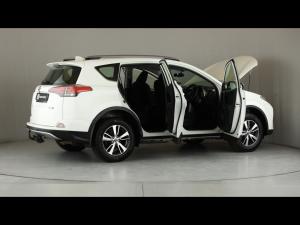 Toyota RAV4 2.0 GX - Image 31
