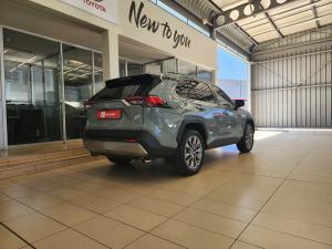 Toyota RAV4 2.0 VX - Image 2
