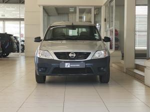Nissan NP200 1.6i (aircon) - Image 4
