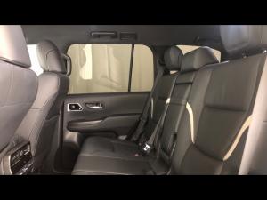 Toyota Land Cruiser 300 3.3D GR-Sport - Image 11