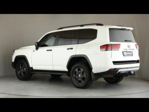 Toyota Land Cruiser 300 3.3D GR-Sport - Image 21