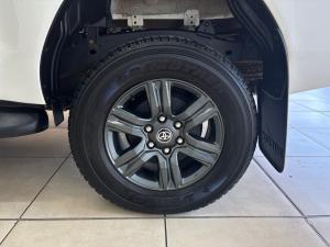 Toyota Hilux 2.8GD-6 double cab Raider auto - Image 21