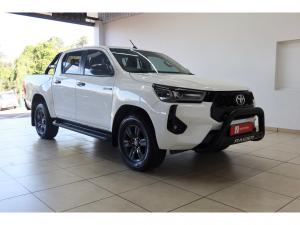 Toyota Hilux 2.8GD-6 double cab Raider auto - Image 1