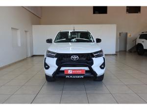 Toyota Hilux 2.8GD-6 double cab Raider auto - Image 4