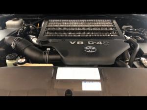 Toyota Land Cruiser 200 4.5D-4D V8 VX-R - Image 14