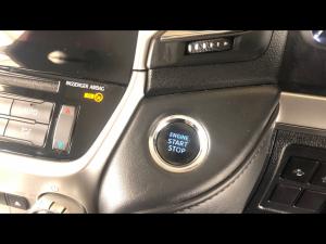 Toyota Land Cruiser 200 4.5D-4D V8 VX-R - Image 16