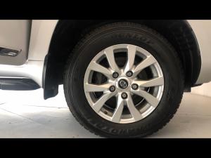 Toyota Land Cruiser 200 4.5D-4D V8 VX-R - Image 17