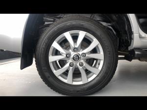 Toyota Land Cruiser 200 4.5D-4D V8 VX-R - Image 20