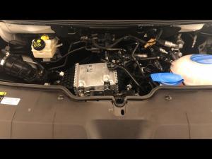 Volkswagen Transporter 2.0TDI Kombi SWB Trendline auto - Image 14