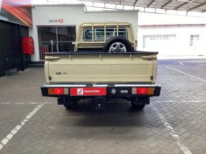 Toyota Land Cruiser 79 4.5D-4D LX V8 single cab - Image 5