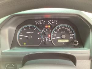 Toyota Land Cruiser 79 4.5D-4D LX V8 single cab - Image 8