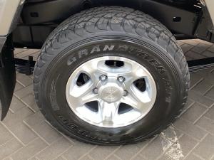Toyota Land Cruiser 79 4.5D-4D LX V8 single cab - Image 13