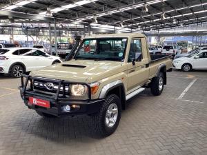 Toyota Land Cruiser 79 4.5D-4D LX V8 single cab - Image 15