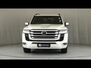 Toyota Land Cruiser 300 3.3D ZX - Image 4