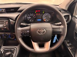 Toyota Hilux 2.4GD-6 double cab 4x4 SR - Image 8