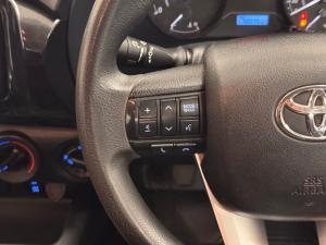 Toyota Hilux 2.4GD-6 double cab 4x4 SR - Image 9