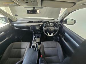 Toyota Hilux 2.4GD-6 double cab 4x4 Raider auto - Image 6