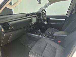 Toyota Hilux 2.4GD-6 double cab 4x4 Raider auto - Image 7