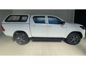 Toyota Hilux 2.4GD-6 double cab 4x4 Raider auto - Image 3