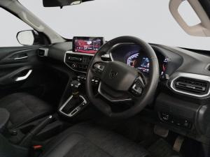 Peugeot Landtrek 1.9D AllureD/C automatic - Image 9
