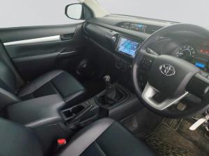 Toyota Hilux 2.7 Vvti RB SD/C - Image 7