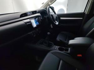 Toyota Hilux 2.7 Vvti RB SD/C - Image 8