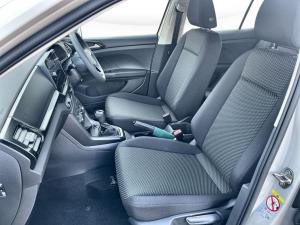 Volkswagen T-Cross 1.0TSI auto - Image 10