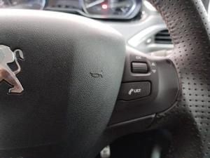 Peugeot 208 1.2T GT Line - Image 11