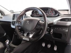 Peugeot 208 1.2T GT Line - Image 8
