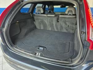 Volvo XC60 D4 Momentum - Image 12