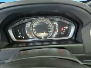 Volvo XC60 D4 Momentum - Image 14