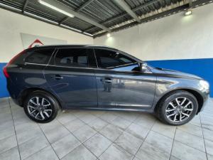 Volvo XC60 D4 Momentum - Image 3