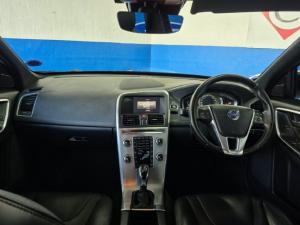 Volvo XC60 D4 Momentum - Image 7