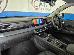 GWM P300 2.4T double cab LT 4x4 - Image 10