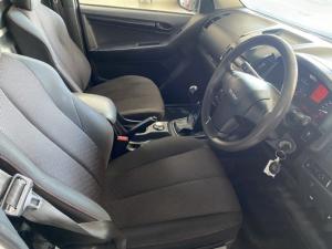 Isuzu D-Max Gen 6 250C single cab Fleetside - Image 7