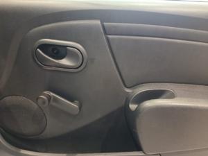 Nissan NP200 1.6i safety pack (aircon) - Image 14