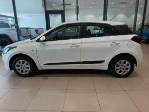 Hyundai i20 1.2 Motion - Image 2