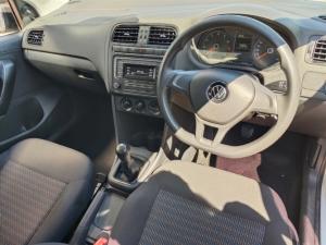 Volkswagen Polo Vivo hatch 1.4 Trendline - Image 6