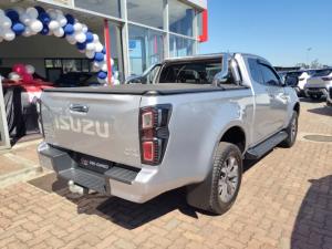Isuzu D-Max 3.0TD Extended cab LSE - Image 3