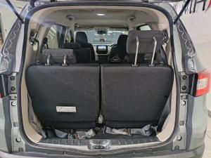 Renault Triber 1.0 Evolution - Image 5