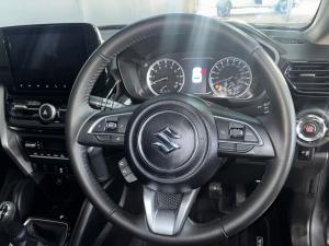 Suzuki Grand Vitara 1.5 GLX manual - Image 19