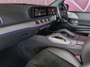 Mercedes-Benz GLE GLE300d 4Matic - Image 11
