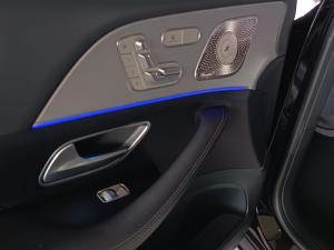 Mercedes-Benz GLE GLE300d 4Matic - Image 13